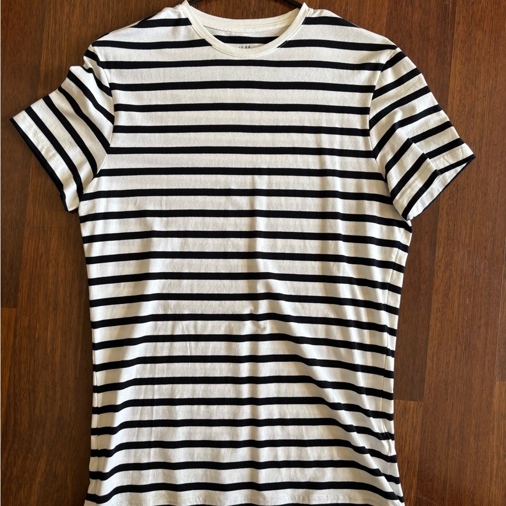 H&M Black and White Striped Muscle Fit Tee